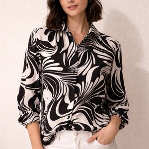 Stylish Black and White Women's Top